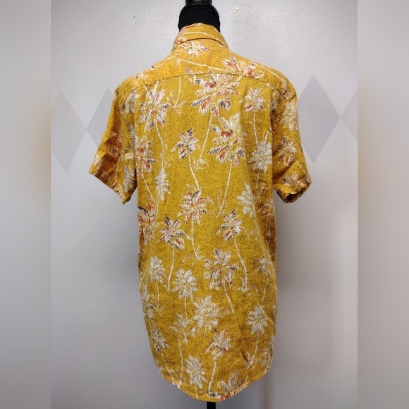 Pacific Blue rust tone and white short sleeve tropical Hawaiian print ahirt - Picture 3 of 8